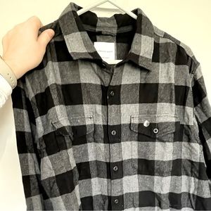 NWT Mens American eagle flannel. XL